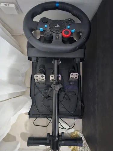 Volante G29 ótimo valor!