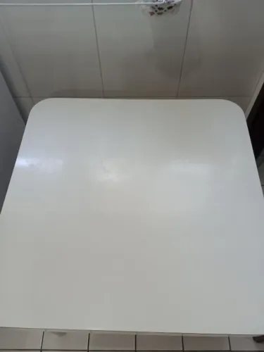 Mesa de copa quadrada 