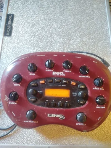 Pedaleira Pod Xt - LINE 6