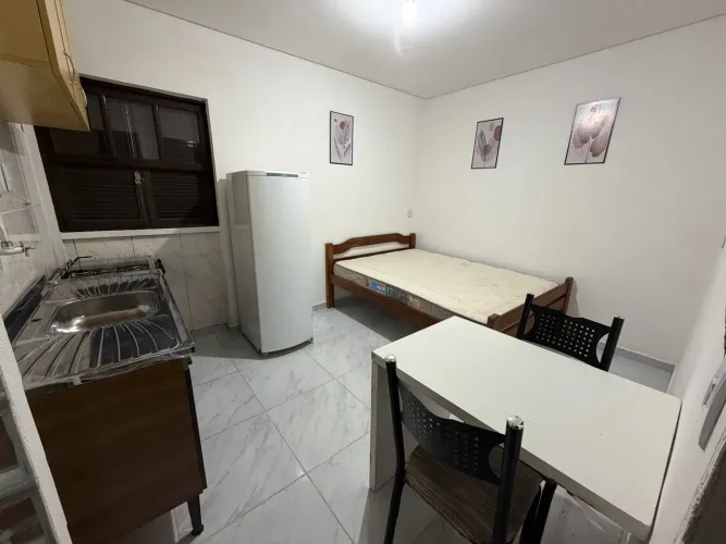 Kitnet | Studio no Santinho - 500 m da praia