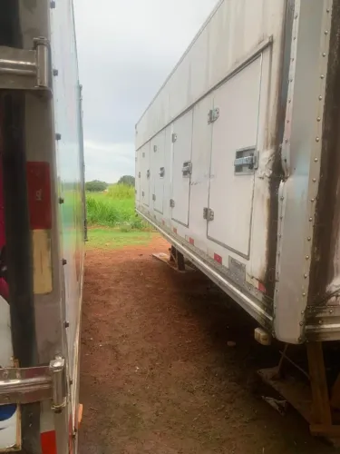 Bau sorveteiro para caminhao 3/4