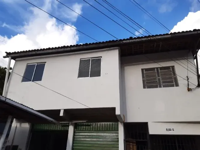 Casa para alugar no Córrego do Jenipapo, Recife, 3 quartos - Ótima Localização - Aluguel