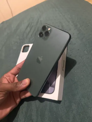 iPhone 11 Pro Max 