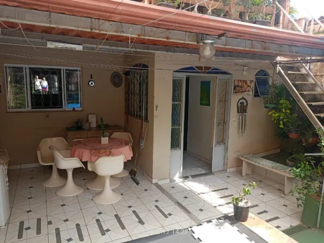 Casa à Venda - São Geraldo, 2 Quartos, 526 m2