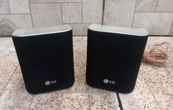 Par Caixinhas Som Lg Lhs-25scs 60w - 6 Omhs - Funcionando