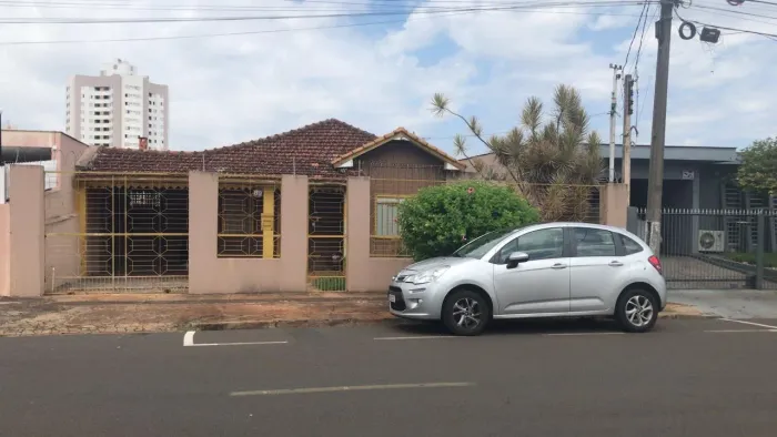 Vendo casa próximo a Rua  Maringá- Londrina pr