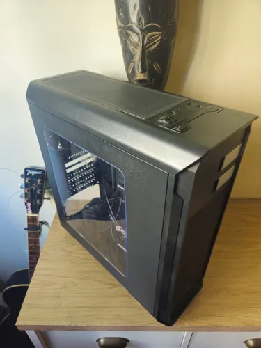 Gabinete Full Tower