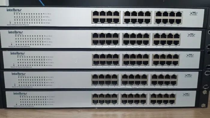 Switch Intelbras 24 portas FastEthernet - LEIA A DESCRIÇÂO