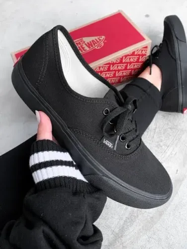 Vans Authentic