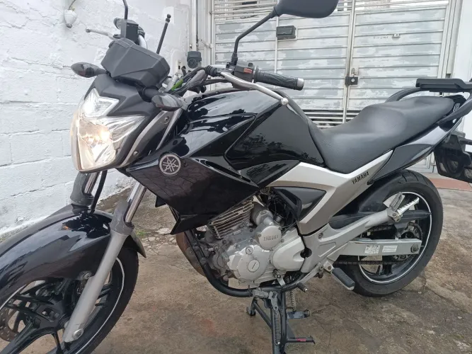 Fazer 250 2015 kM Baixo