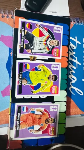 Troco 2 por Cr7 ou Messi Legend