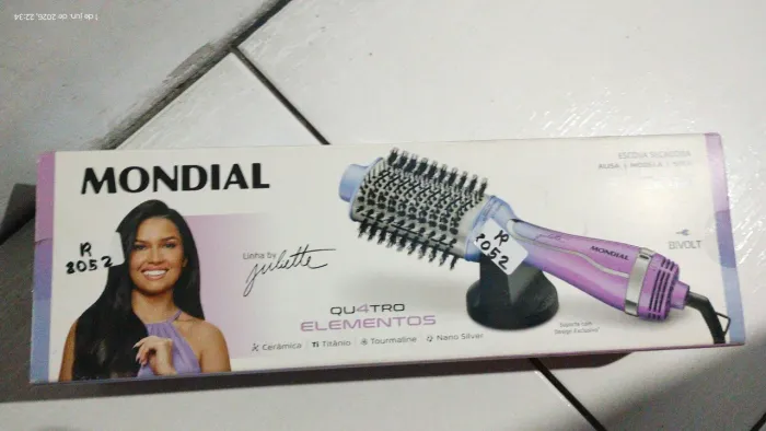 Escova secadora da Mondial quatro elementos Bivolt 1300W Alisa / Modela / Seca