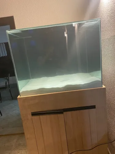Aquário Cubo 500L