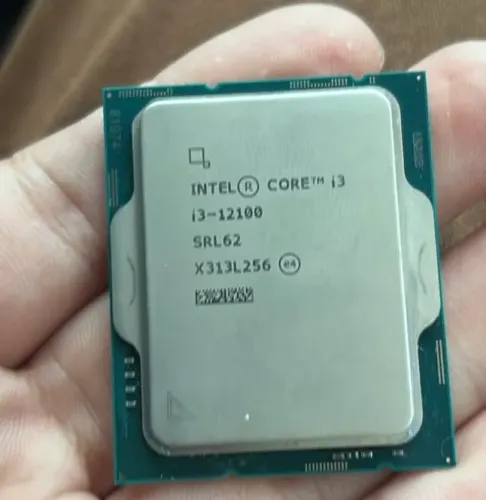 PROCESSADOR INTEL CORE i3-12100 - 12ª GERAÇÃO