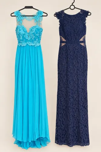 Vestidos de festa azul e tiffany