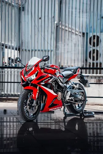 Honda CBR 650 R (2023)