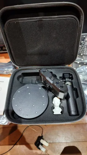 Scanner Usado Revopoint Mini 2