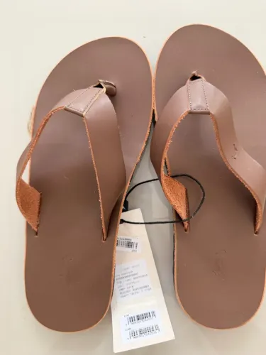 Chinelo Reserva couro legítimo - original - nunca usado