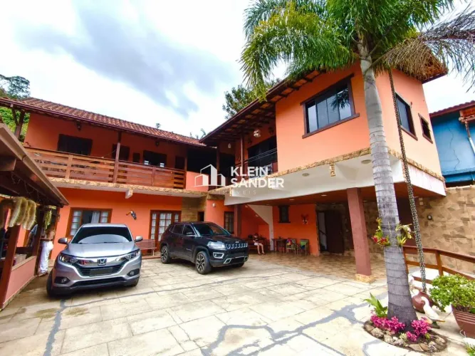 Pousada com 5 dormitórios à venda, 250 m² por R$ 880.000,00 - São Pedro da Serra - Nova Fr