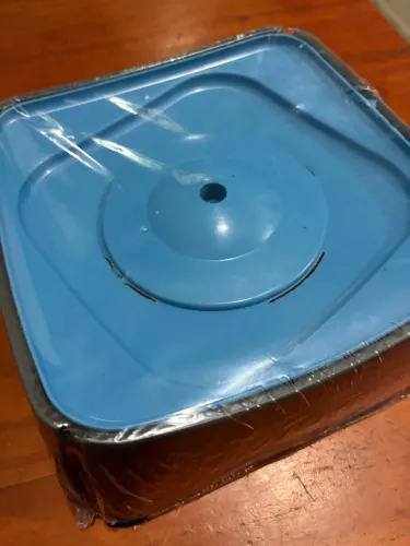 Bebedouro Fonte para gatos/cachorros nova lacrada
