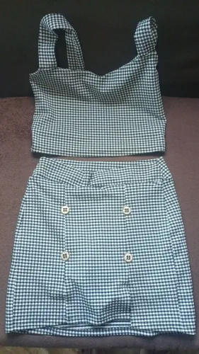 VENDO ROUPAS NOVA E USADAS, O PACOTE COMPLETOS NO TAMANHO M/G.