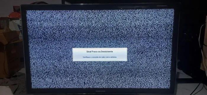 SAMSUNG TV 40 POLEGADAS(desliga sozinha e liga denovo, sobreaquecimento