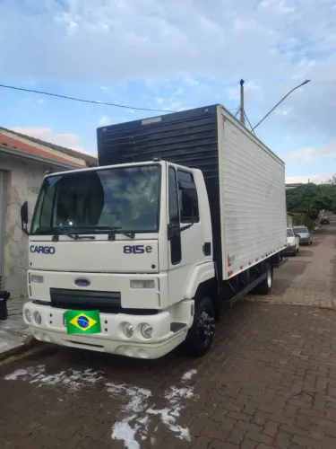 Vende se Ford cargo 815e