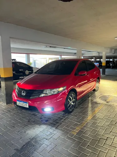 Honda City Sedan Sport 1.5 Flex 16V 4P Mec. 2014