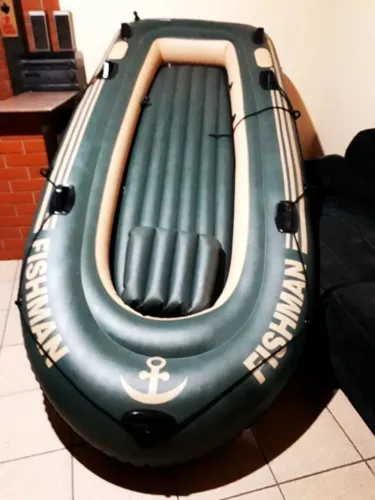 Barco inflável  - Usado