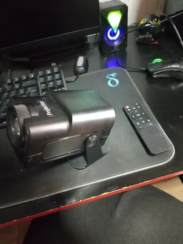 Projetor HY320