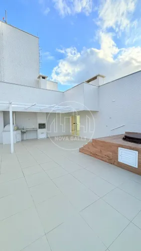 Cobertura penthouse com hidromassagem e gourmet na Praia Grande em Ubatuba
