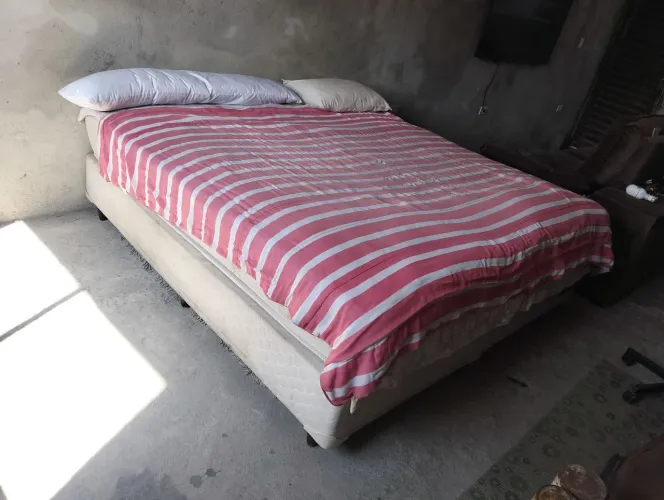 Cama casal 