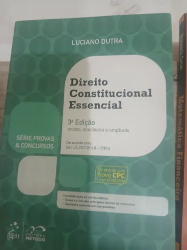 Livro direito constitucional essencial ed método 