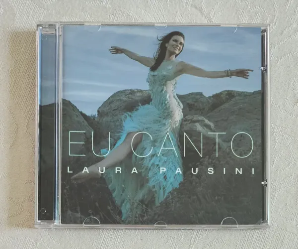 CD Laura Pausini Eu Canto - em Português feito por fã