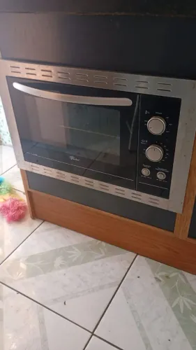 Forno elétrico bem conservado 700,00 reais