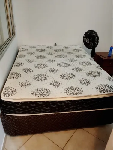 Cama