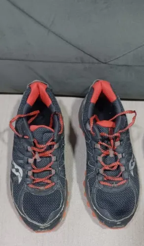 Desapego Tênis Saucony Excursion TR 16 número 39 trilha Excursão 16