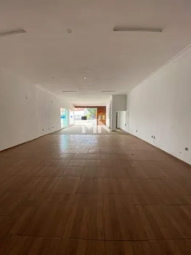 Salão à venda no Jardim Paraíso em Itu - SP, com 351,06 m²