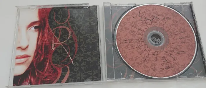 CD Ana Carolina Perfil