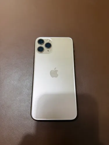 iPhone 11 Pro Dourado - 256 GB