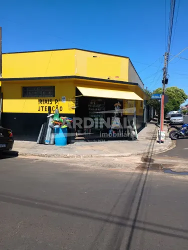 Salão Comercial de Esquina à Venda - Jardim Icaraí - R$ 320.000,00