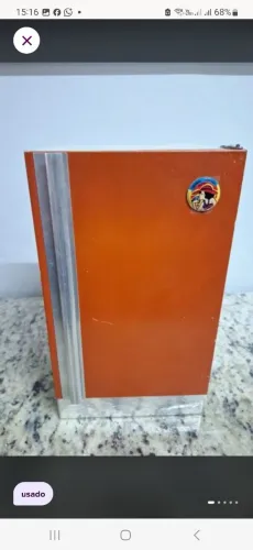 Geladeira de brinquedo em aço vintage do ano de 1980