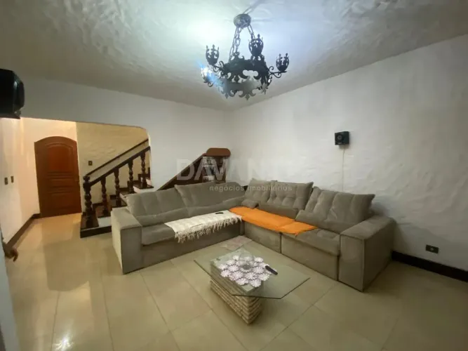 Casa à venda na Vila Industrial em Campinas na Davanti Imóveis.