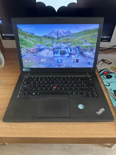 NOTBOOK LENOVO - DESKTOP-9RIUES