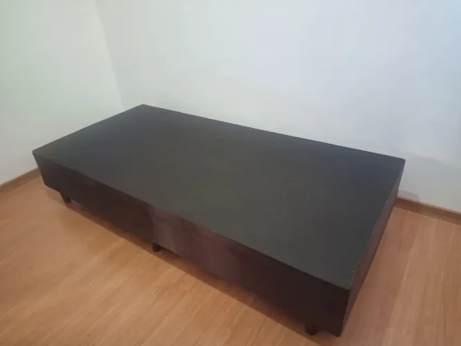 Base box solteiro