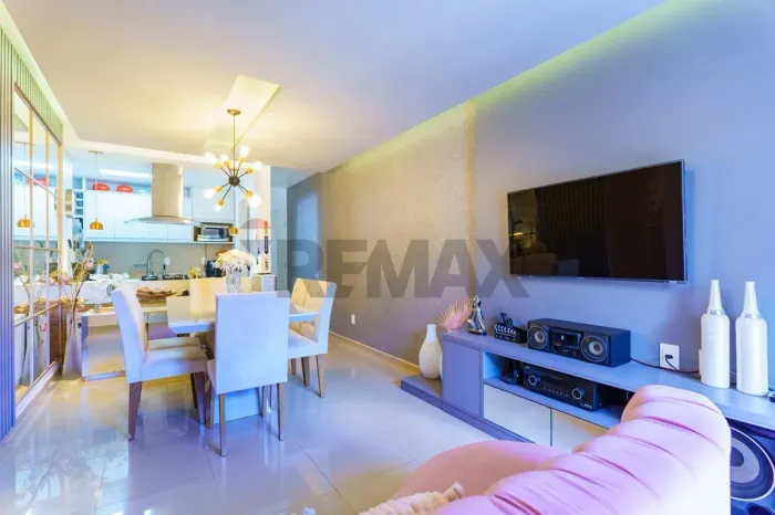 Apartamento Mobiliado de 77 m² com 2 Vagas de Garagem no Coité