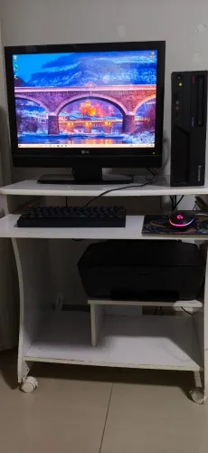 PC completo, com SSD, impressora, mesa, estudos,escritório, SOMENTE GOIÂNIA, LEIA O ANÚNCI