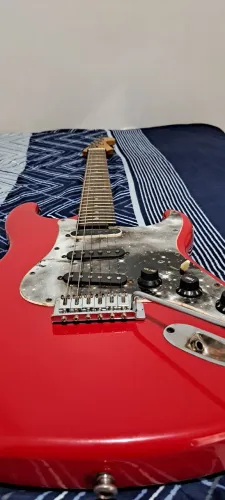 GUITARRA TAGIMA T635