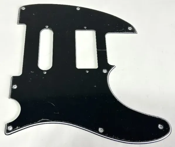 Escudo para guitarra Telecaster estilo Nashville com abertura para mini-humbucker na posiç