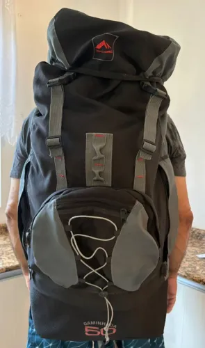 Mochila para trilhas, acampamentos, caminhadas ou viagens